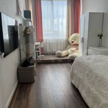 Продается Многокомнатная квартира, 120 м²