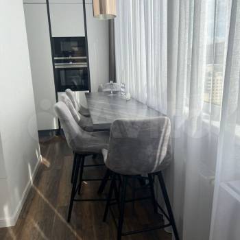 Продается Многокомнатная квартира, 120 м²