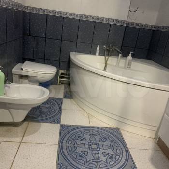 Продается 1-комнатная квартира, 52,4 м²