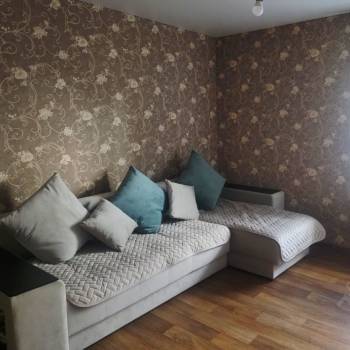 Продается 1-комнатная квартира, 38 м²