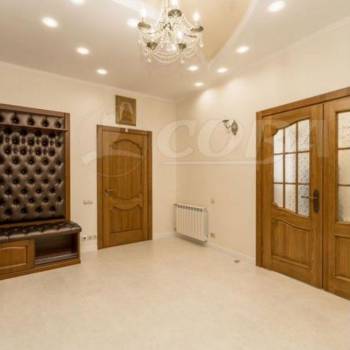 Продается Дом, 386 м²