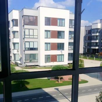 Продается 1-комнатная квартира, 46 м²