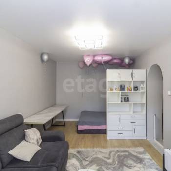 Продается 1-комнатная квартира, 46,7 м²