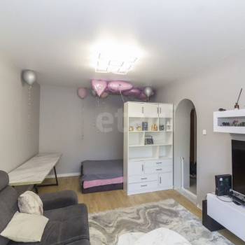 Продается 1-комнатная квартира, 46,7 м²