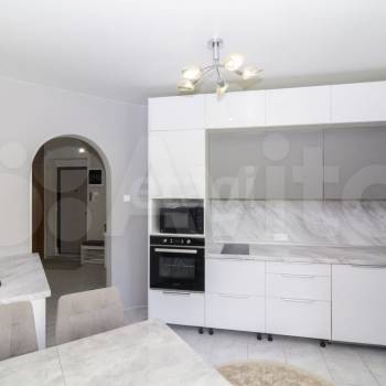 Продается 1-комнатная квартира, 46,7 м²
