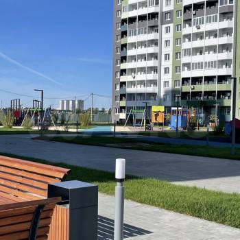 Продается 1-комнатная квартира, 37 м²