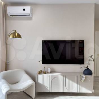 Продается 1-комнатная квартира, 51,2 м²