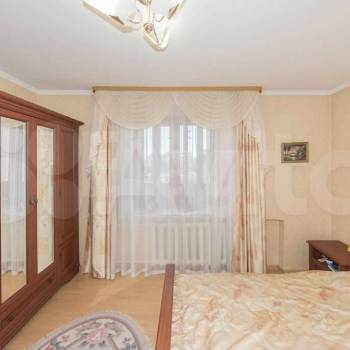 Продается Многокомнатная квартира, 91 м²