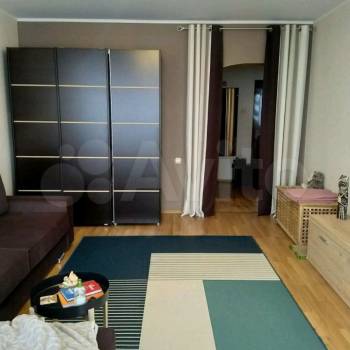 Продается 1-комнатная квартира, 45,5 м²