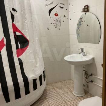 Продается 1-комнатная квартира, 45,5 м²