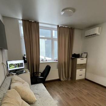 Продается 1-комнатная квартира, 20,3 м²
