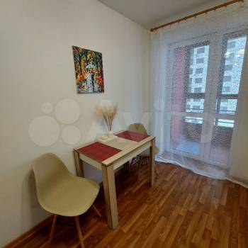 Продается 1-комнатная квартира, 39 м²