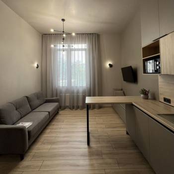 Продается 1-комнатная квартира, 33,5 м²