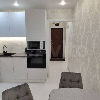 Продается 1-комнатная квартира, 46 м²