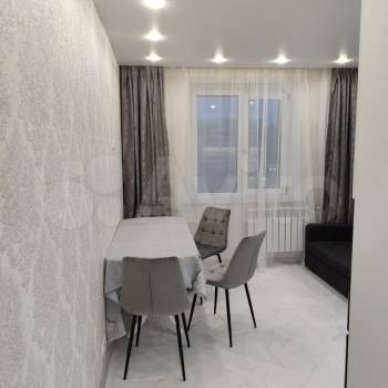 Продается 1-комнатная квартира, 46 м²