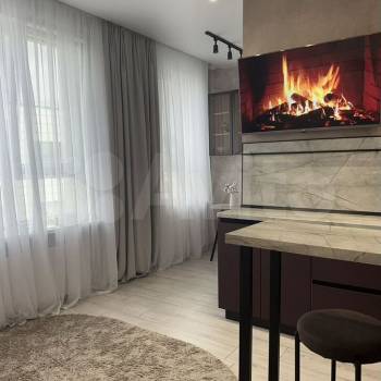 Продается 1-комнатная квартира, 37 м²