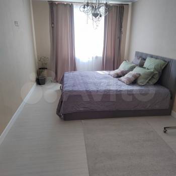 Продается Многокомнатная квартира, 82,5 м²