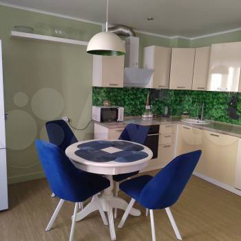 Продается Многокомнатная квартира, 82,5 м²