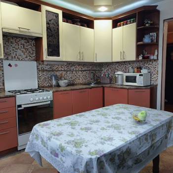 Продается Многокомнатная квартира, 84,9 м²