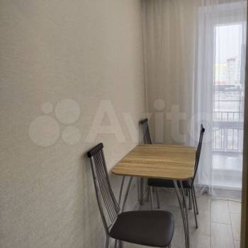 Продается 1-комнатная квартира, 36,9 м²