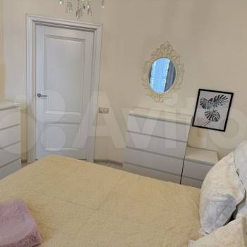 Сдается 1-комнатная квартира, 50 м²