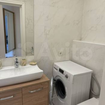 Сдается 1-комнатная квартира, 50 м²