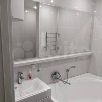 Продается 1-комнатная квартира, 37 м²