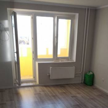 Продается 1-комнатная квартира, 37 м²