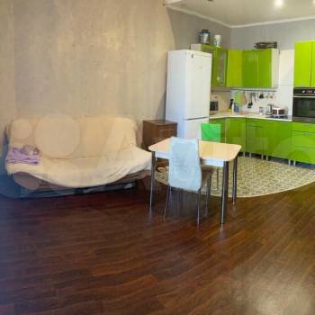 Продается 1-комнатная квартира, 39 м²