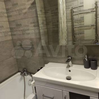 Сдается Многокомнатная квартира, 68 м²