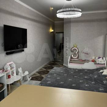 Продается 1-комнатная квартира, 59,9 м²