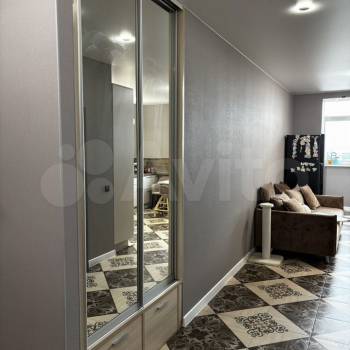 Продается 1-комнатная квартира, 59,9 м²