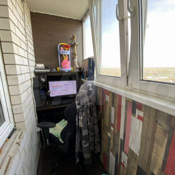 Продается 1-комнатная квартира, 41 м²