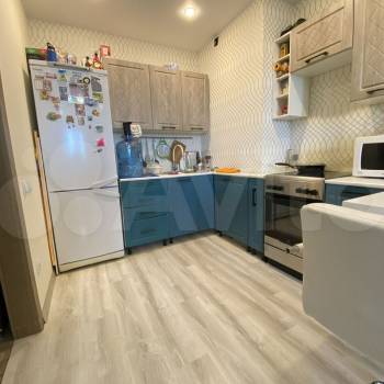 Продается 1-комнатная квартира, 41 м²