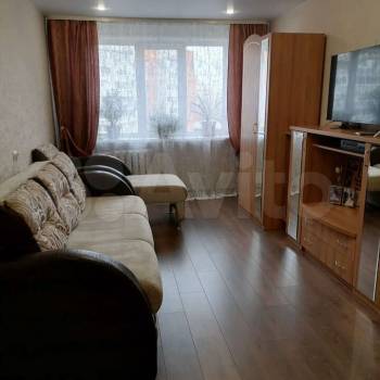 Продается Многокомнатная квартира, 81 м²