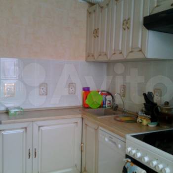 Продается Многокомнатная квартира, 81 м²