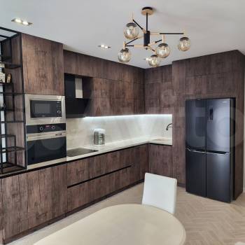 Продается Многокомнатная квартира, 84 м²