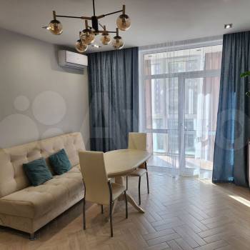 Продается Многокомнатная квартира, 84 м²