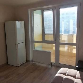 Продается 1-комнатная квартира, 20,4 м²