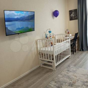 Продается 1-комнатная квартира, 32 м²