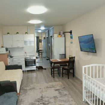 Продается 1-комнатная квартира, 32 м²