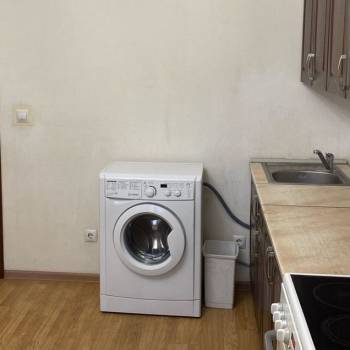 Продается 1-комнатная квартира, 50 м²