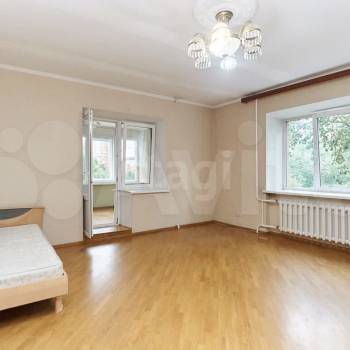 Продается Многокомнатная квартира, 160 м²