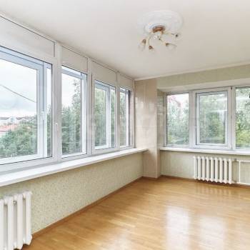 Продается Многокомнатная квартира, 160 м²