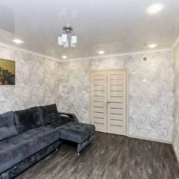 Продается Многокомнатная квартира, 87 м²