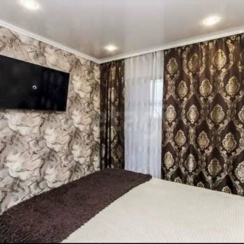 Продается Многокомнатная квартира, 87 м²