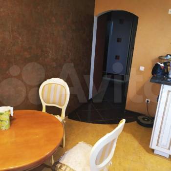 Продается 2-х комнатная квартира, 70 м²