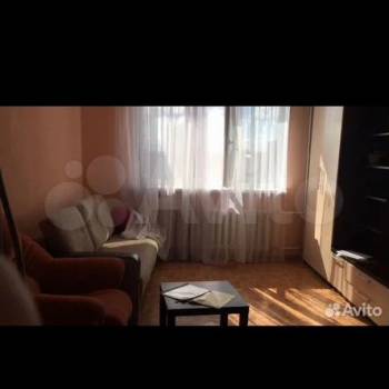 Продается 1-комнатная квартира, 38 м²