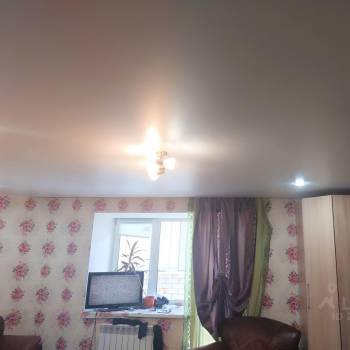 Продается 1-комнатная квартира, 55 м²