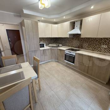 Сдается 2-х комнатная квартира, 57 м²